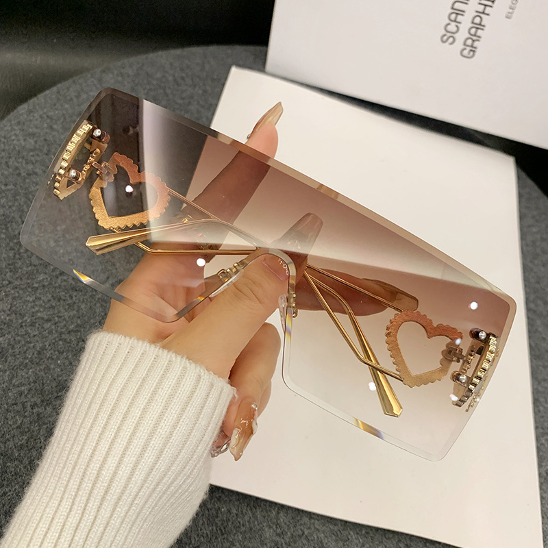 New One-Piece Fashion Heart-Sh - Sunglasses Uv400 recension och pris